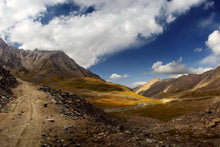 Load image into Gallery viewer, 8 Ngày Kyrgyzstan - Trái Tim Của Con Đường Tơ Lụa