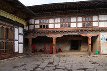 Load image into Gallery viewer, Bhutan 11 Ngày Hành Hương Trên Con Đường Rồng Bay