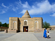 Load image into Gallery viewer, 15 Ngày Uzbekistan - Từ Sa Mạc Kyzyl-Kum Đến Biển Aral