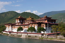 Load image into Gallery viewer, Bhutan 11 Ngày Hành Hương Trên Con Đường Rồng Bay