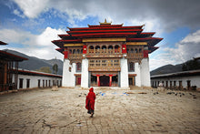 Load image into Gallery viewer, Bhutan 11 Ngày Hành Hương Trên Con Đường Rồng Bay
