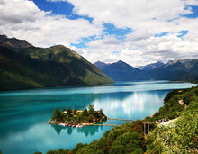 Load image into Gallery viewer, 14 Ngày Hành Trình Tới Tây Tạng Từ Biên Giới Việt Nam