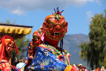 Load image into Gallery viewer, Bhutan 11 Ngày Hành Hương Trên Con Đường Rồng Bay