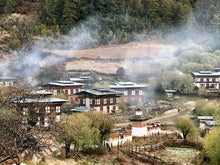 Load image into Gallery viewer, Bhutan 11 Ngày Hành Hương Trên Con Đường Rồng Bay