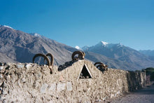 Load image into Gallery viewer, 9 Ngày Kyrgyzstan - Tajikistan Trên Đường Cao Tốc Pamir Và Vành Đai Wakhan Huyền Thoại