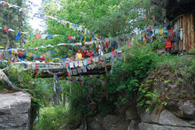 Load image into Gallery viewer, Bhutan 11 Ngày Hành Hương Trên Con Đường Rồng Bay
